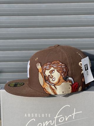 Gorra New Era NY Marrón y Blanca