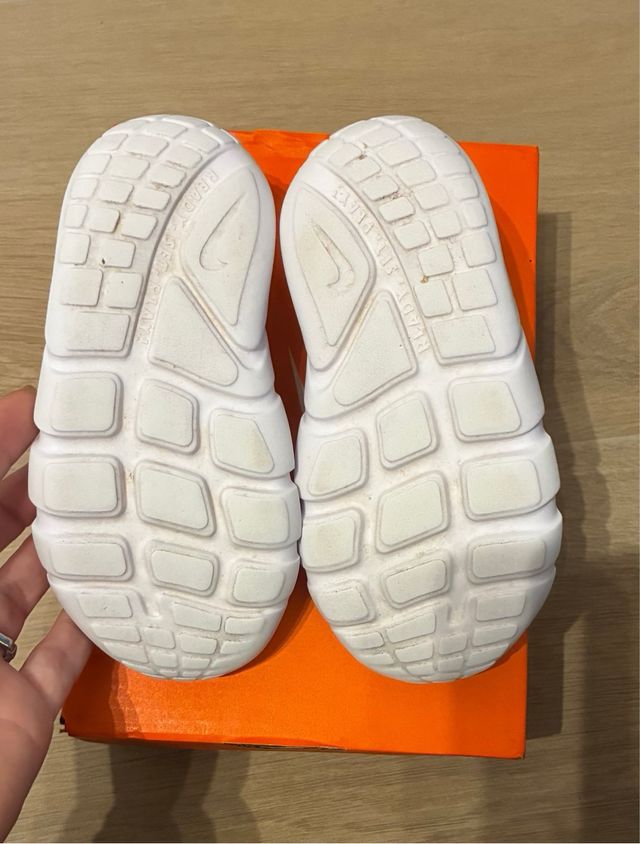 Nike Flex Runner 2 (TDV) Taglia 26