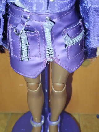 Muñeca Rainbow High Morada