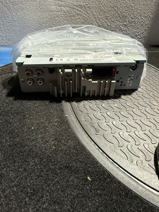 Radio CD Pioneer DEH-S210UI