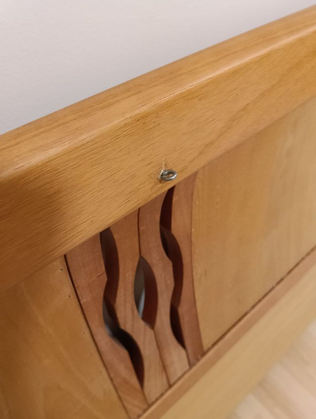 Cabecero de madera a juego