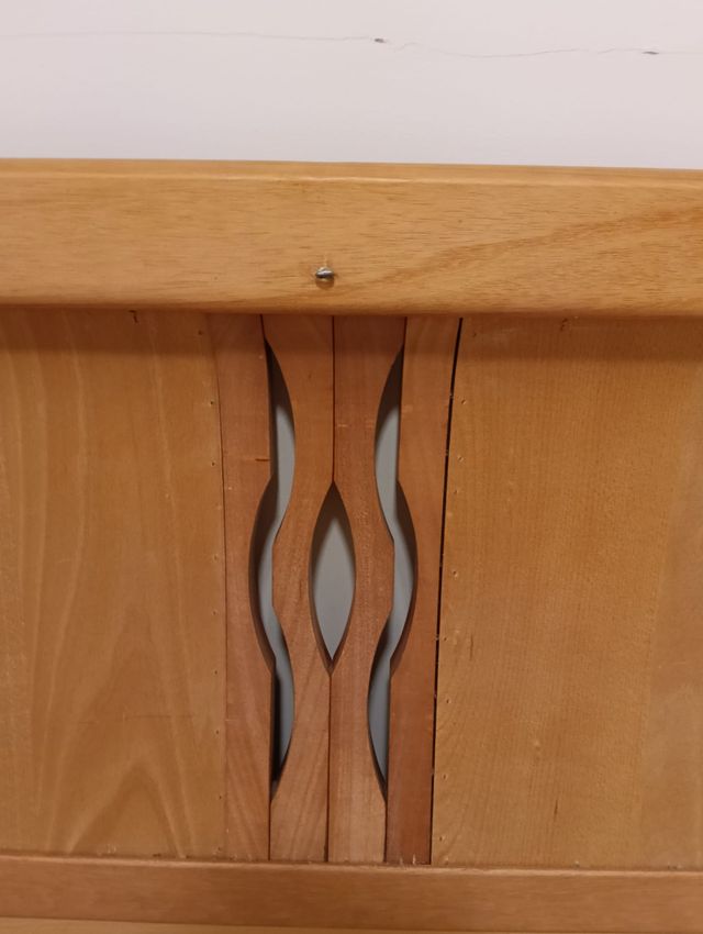 Cabecero de madera a juego