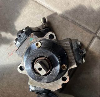 Lote 2 Bombas Inyectoras Mercedes