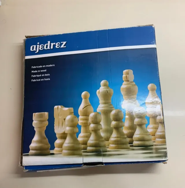 Ajedrez de madera