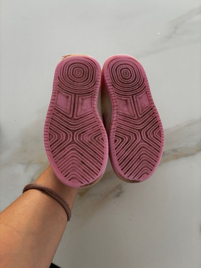 Sneakers Disney con luci Taglia 24