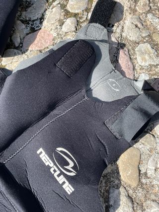 Neopreno 5mm Neptune - Casi Nuevo