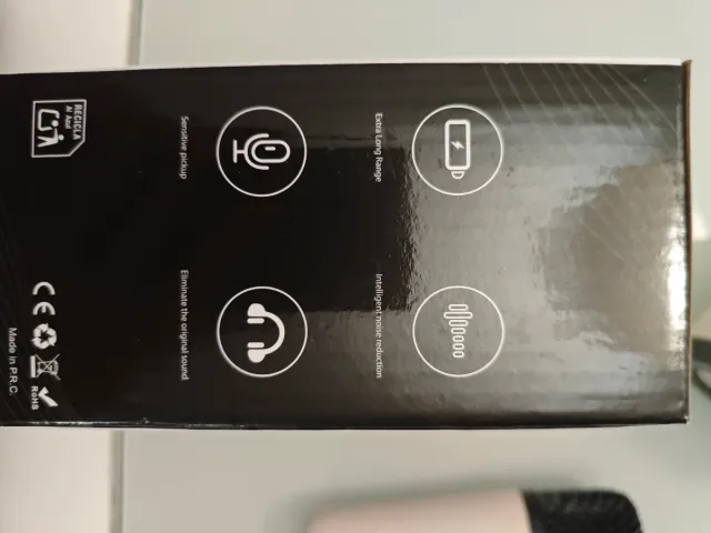 Altoparlante Karaoke + 2 Microfoni