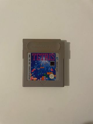 Nintendo Game Boy con Tetris DMG-01