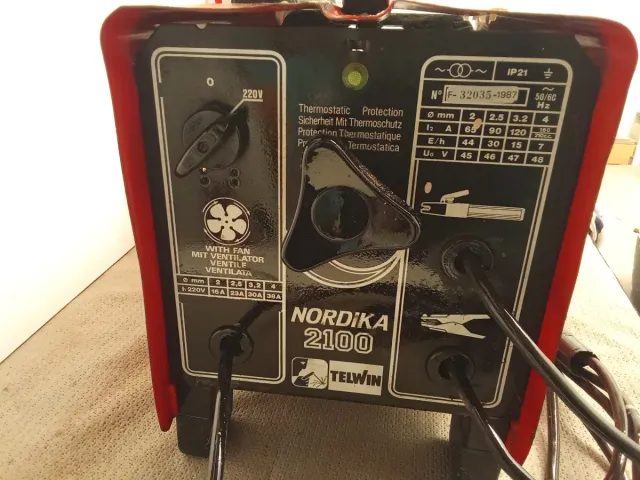 Soldadora NORDIKA 2100 Telwin