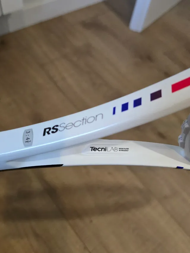 Raqueta de Tenis Tecnifibre T-Fight 300, poco uso.