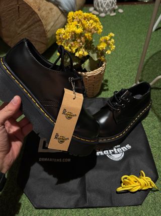 Dr. Martens Plataforma Mujer Negro