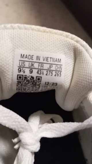 Zapatillas Adidas Blancas y Negras Talla 42