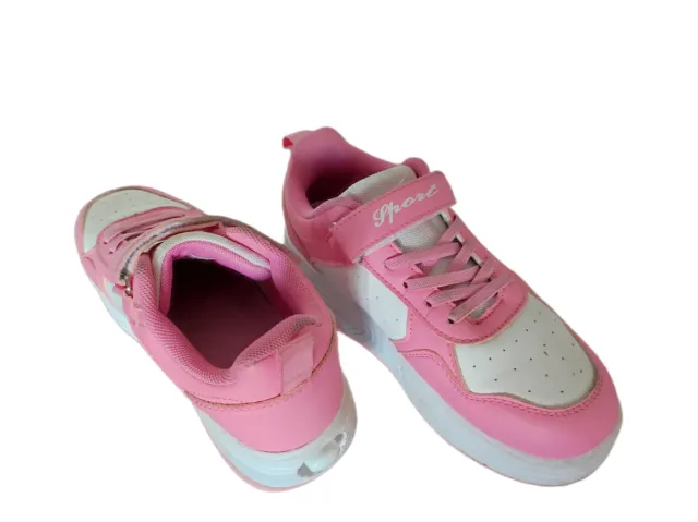 Tênis com rodas rosa e branco Tamanho 36