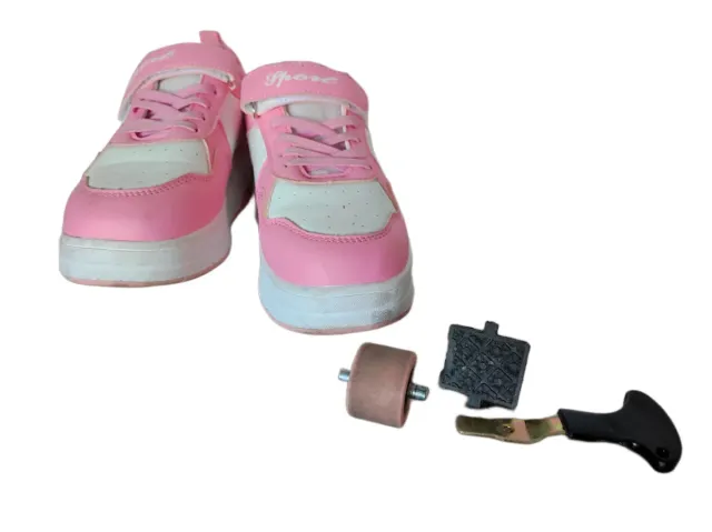 Tênis com rodas rosa e branco Tamanho 36