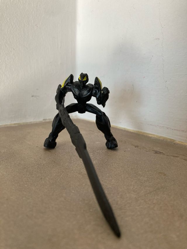 Transformers Age of Extinction Dino Sparkers Rider