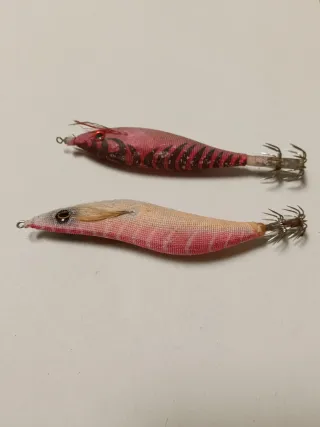 Señuelos Yozuri y Yamashita para calamar