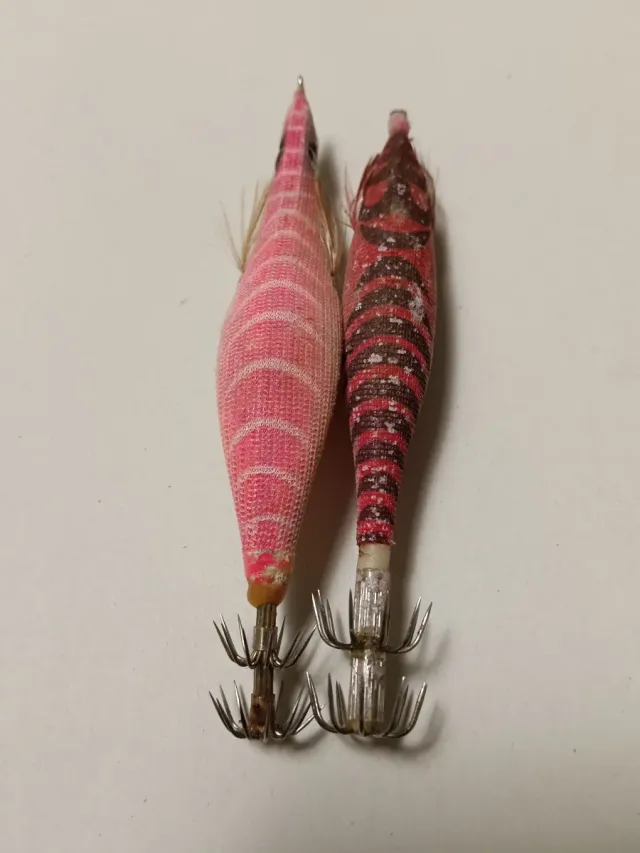 Señuelos Yozuri y Yamashita para calamar