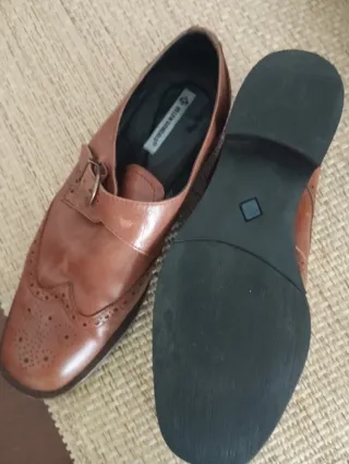 Zapatos castellanos con hebilla de mujer número 37