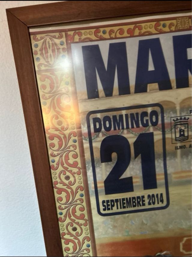 Marco grande de madera