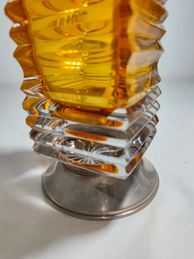 Jarrón Vintage Cristal Amarillo y Metal