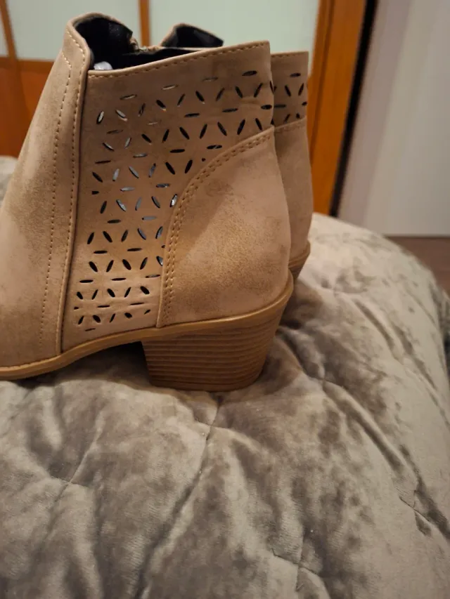 Botines beige/marrón Talla 38