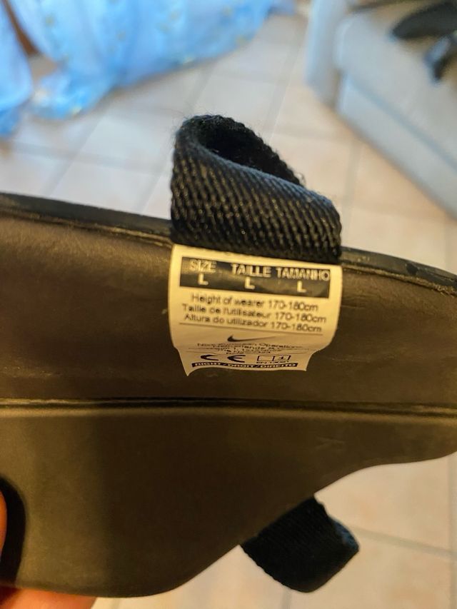 Parastinchi Nike con sacca