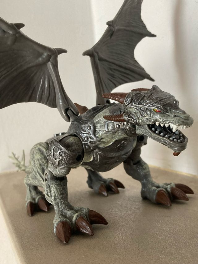 Mega Bloks Dragons Metal Age Silver Armor Argentum