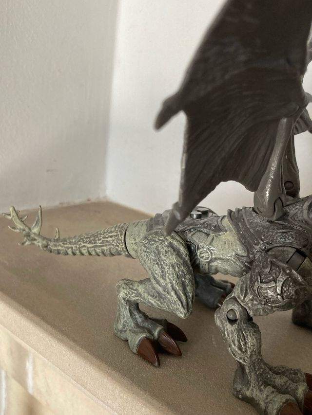 Mega Bloks Dragons Metal Age Silver Armor Argentum