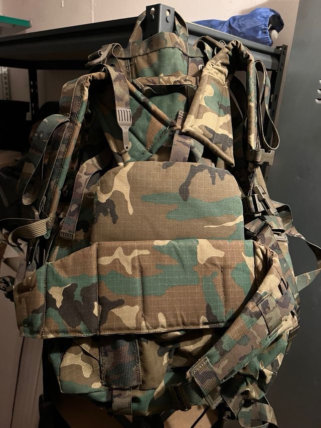 Mochila militar antigua