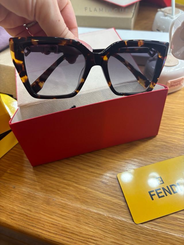 Gafas de sol Fendi Mujer