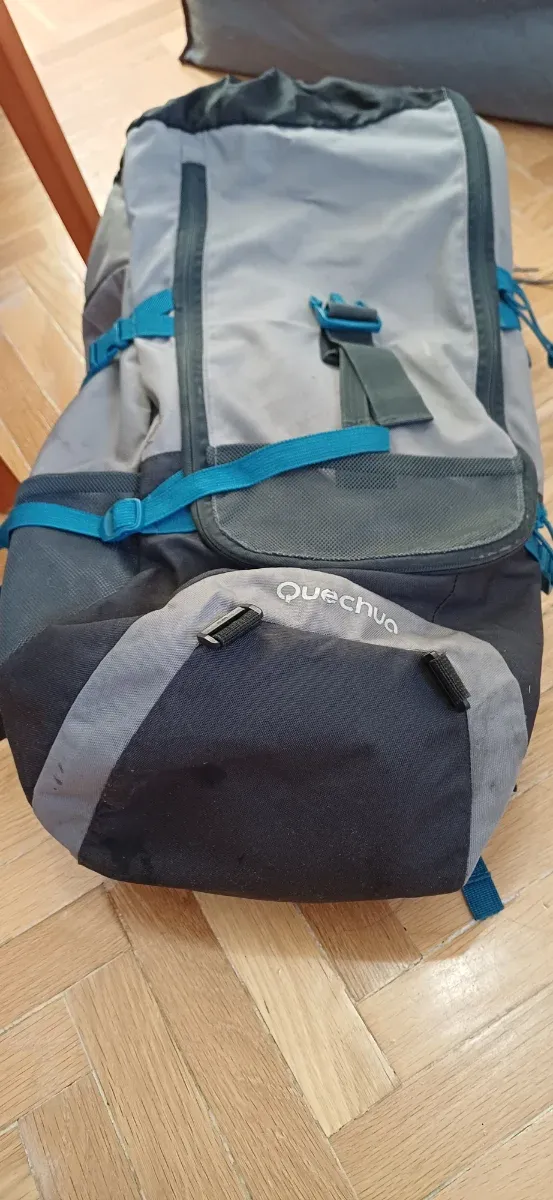 Mochila Quechua Forclaz 50L Ultralight
