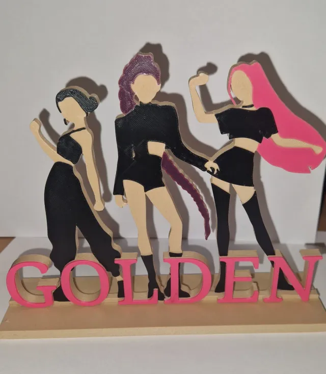 Figura Kpop Huntrix, Rumi, Mira y Zoey