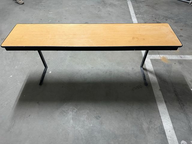 Mesa plegable madera y metal