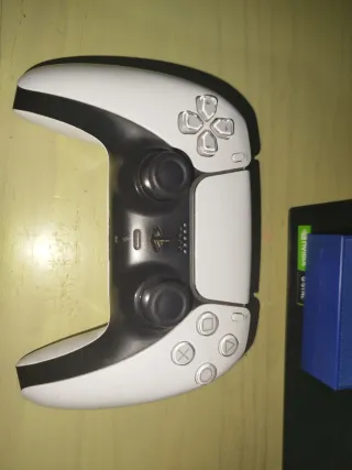 Mando PS5 Sony casi sin uso