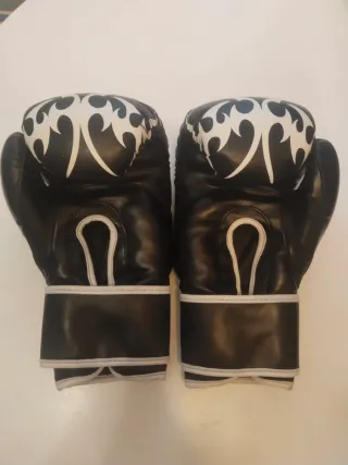 SET BOXEO WINNER (Guantes + Vendas + Bolsa)