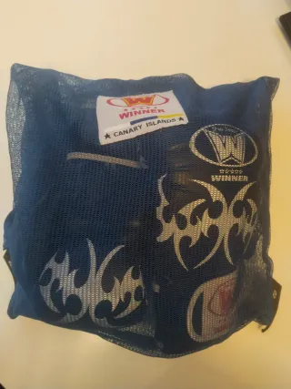 SET BOXEO WINNER (Guantes + Vendas + Bolsa)