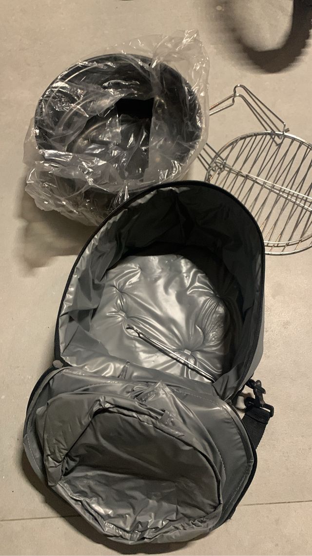 Barbacoa Portátil Negra y Plateada