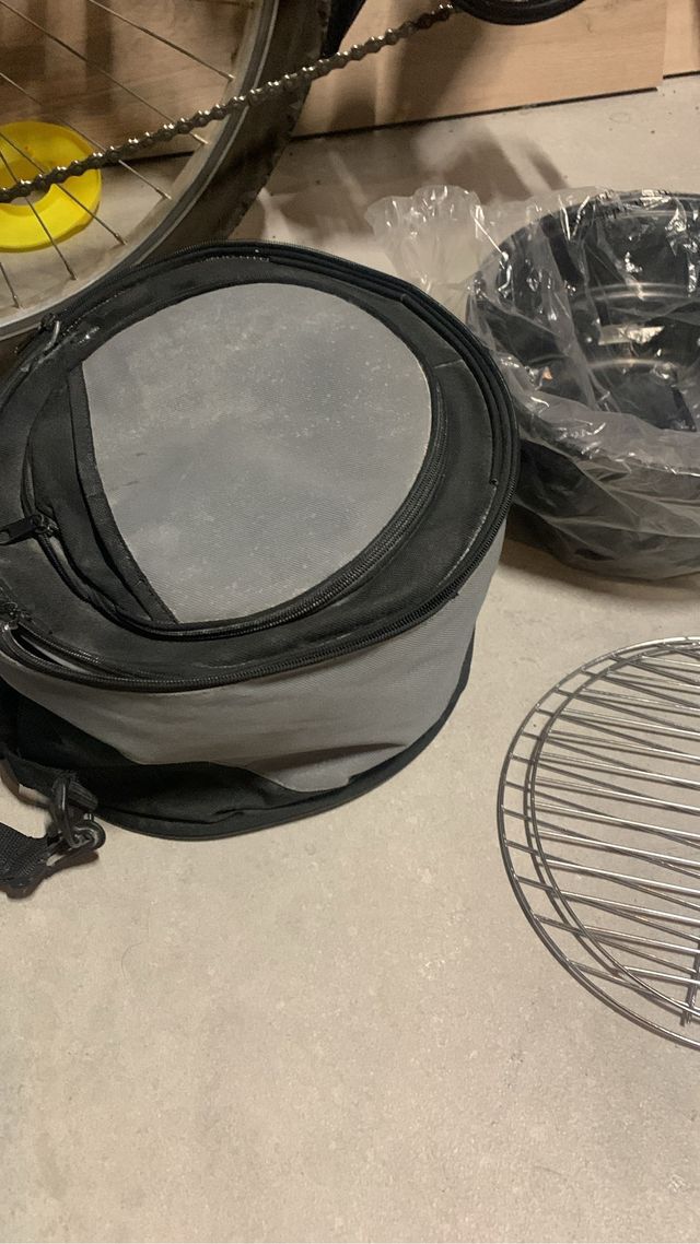 Barbacoa Portátil Negra y Plateada