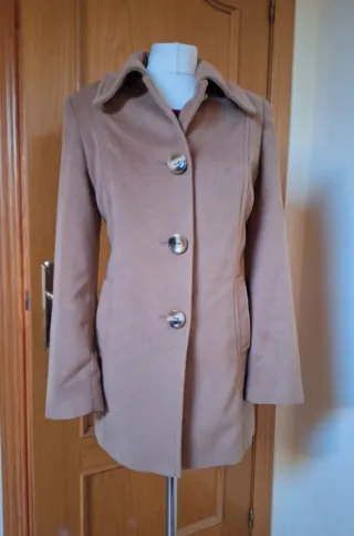 Abrigo Punto Roma Beige Talla XL