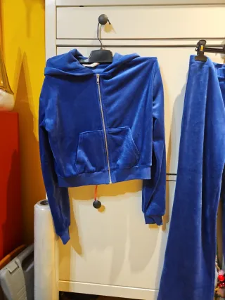 Chándal terciopelo azul eléctrico
