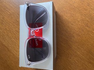 Gafas de sol Ray-Ban transparentes