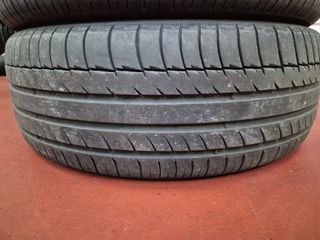 225/60R18 100H LATITUDE SPORT - Marca: MICHELIN