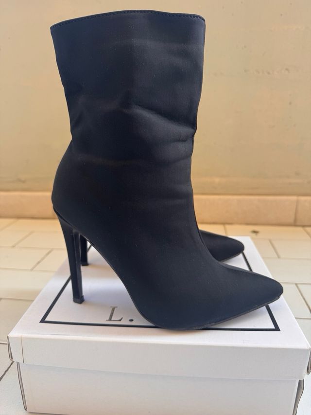 Stivaletti eleganti neri