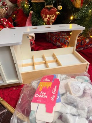 Negozio di gelati in legno per bambini