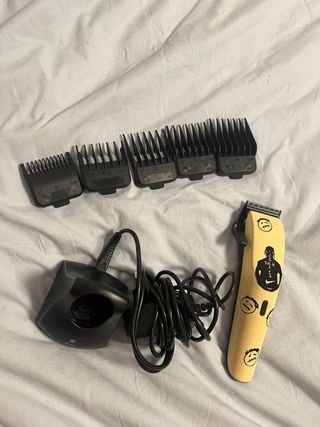 Máquina Cortapelo Profesional + Accesorios