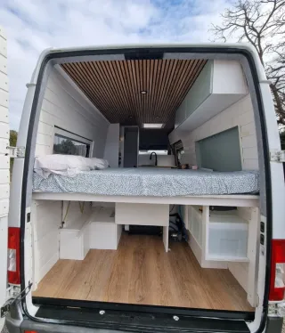 Mercedes-Benz Sprinter Camper