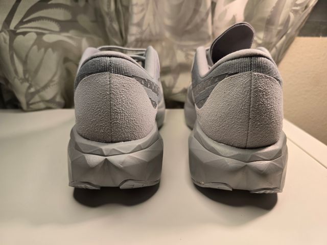 New Balance FuelCell Supercomp Elite V4 taglia 44