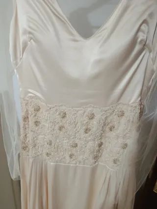 Traje de Novia Beige