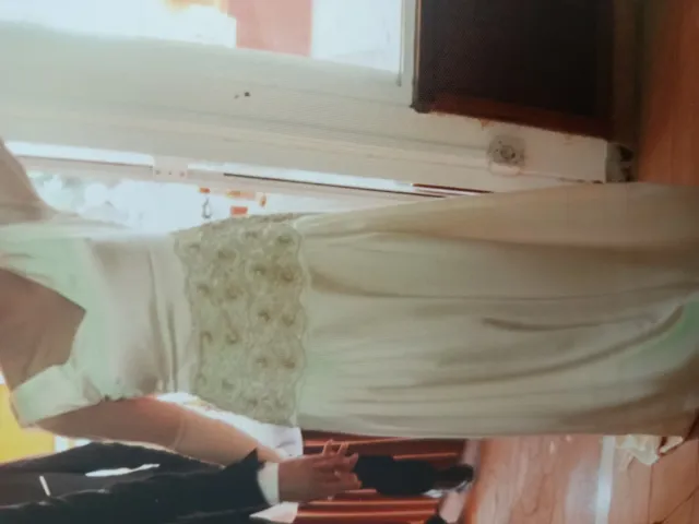 Traje de Novia Beige