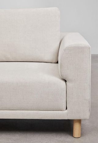 Sofá chaise longue beige y marrón